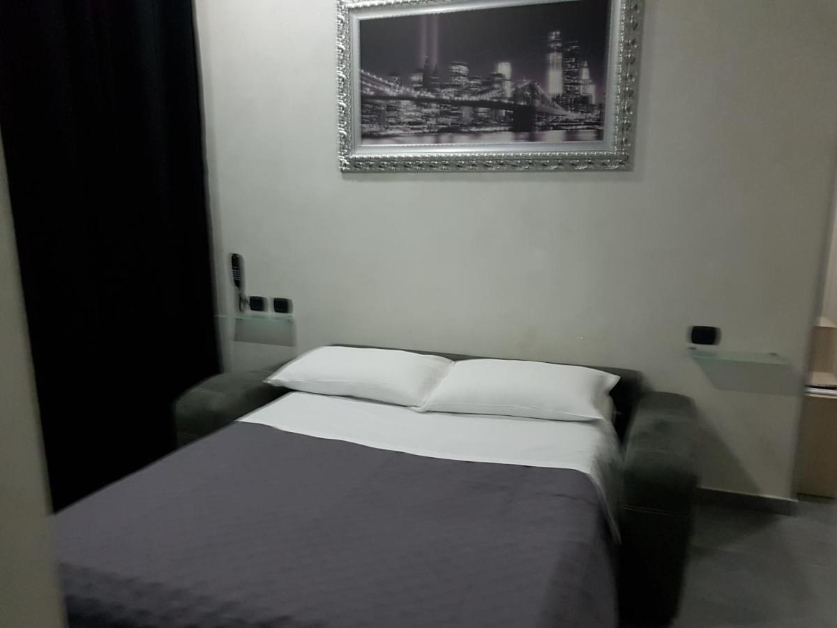 Hotel Taromy Naples Luaran gambar