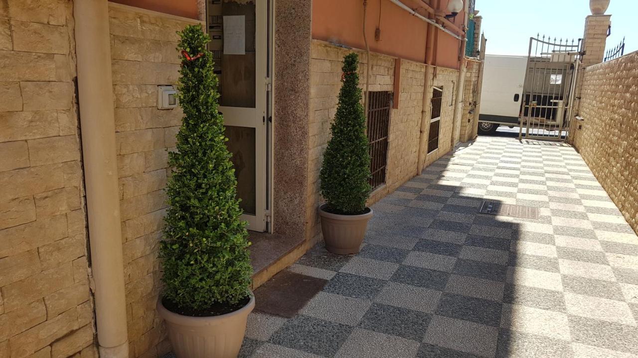 Hotel Taromy Naples Luaran gambar