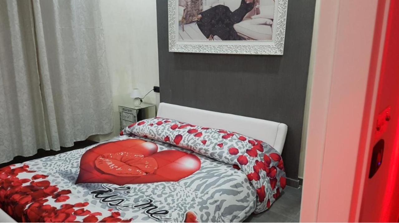 Hotel Taromy Naples Luaran gambar