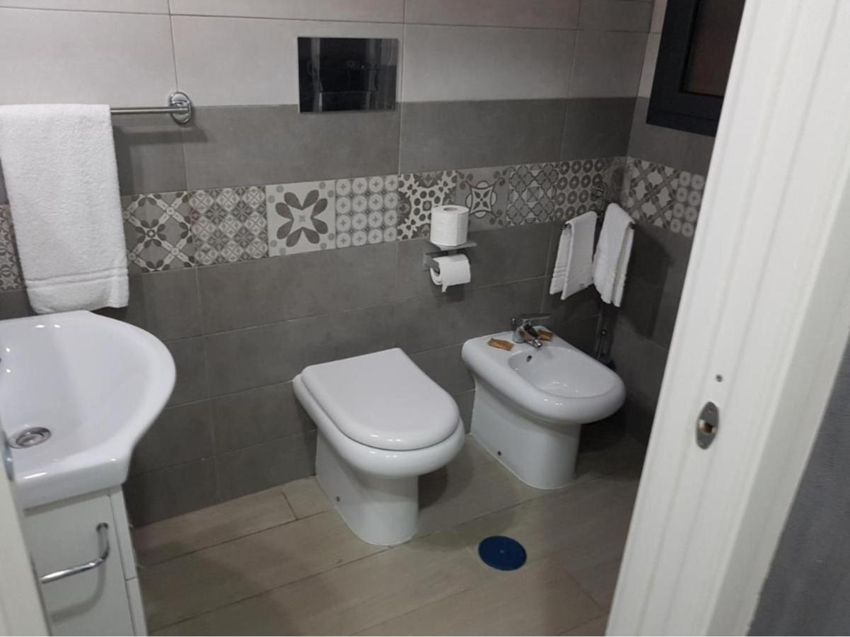 Hotel Taromy Naples Luaran gambar