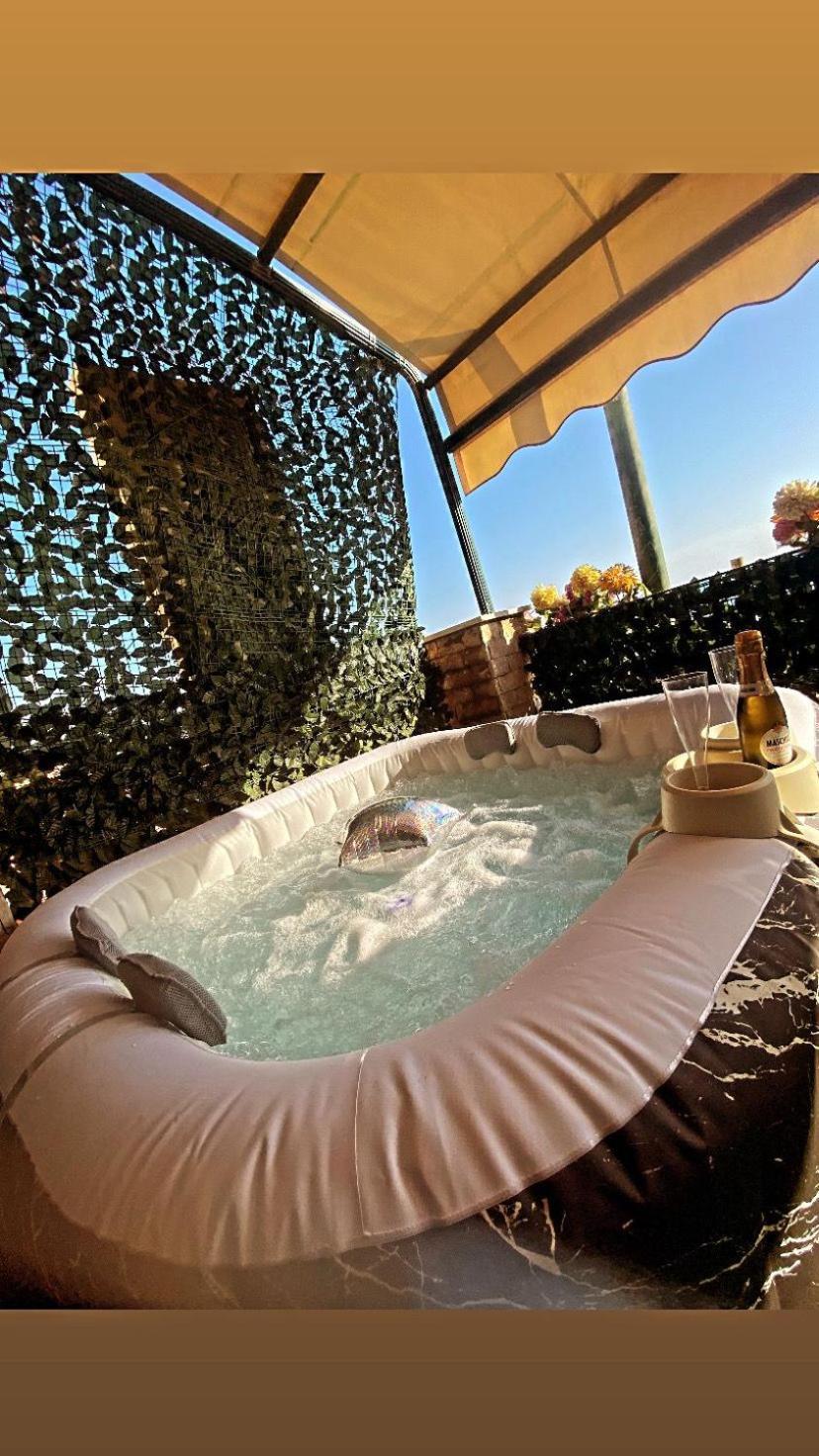 Hotel Taromy Naples Luaran gambar